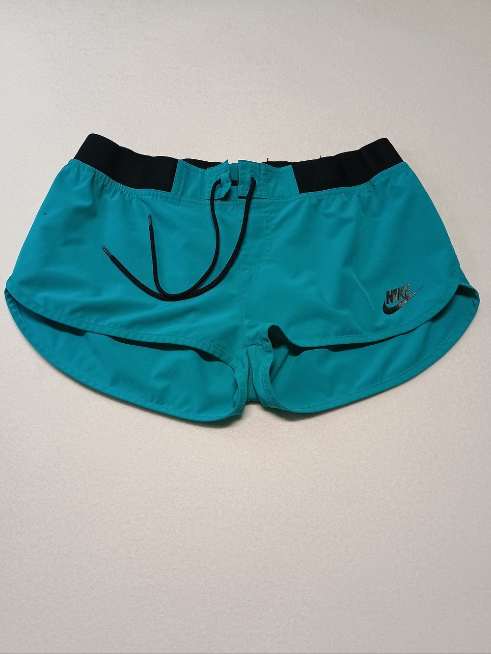 Nike Women’s Size M  Teal Athletic Shorts with Black Waistband